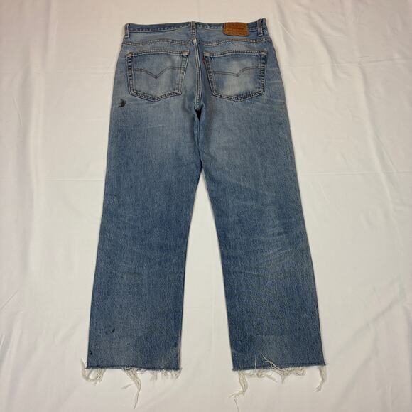 Vintage 90s Levi's 501 Straight Leg Jeans Made in USA 35x28.5 Distressed - Picture 3 of 12